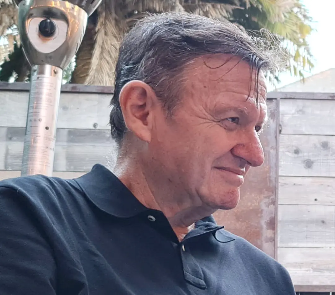 Portrait of author Yoram Rubin